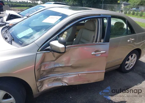 2005 Honda Accord 3.0 Ex из США, поврежденный, VIN 1HGCM66575A023687